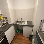 Typical Altbau In The Heart Of Wedding Διαμέρισμα