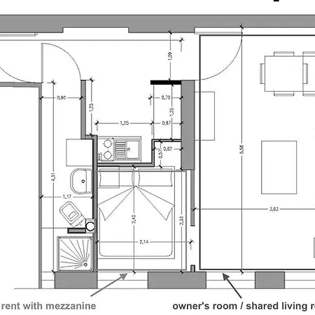 Typical Altbau In The Heart Of Wedding Apartament