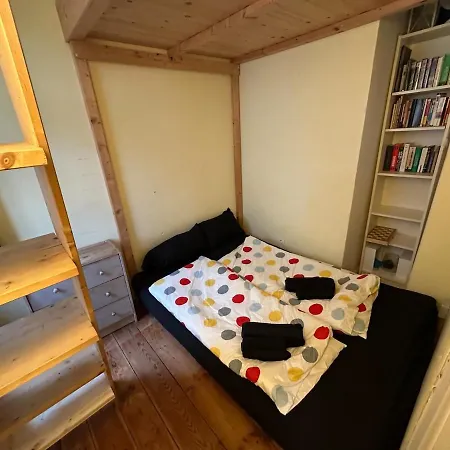 Daire Typical Altbau In The Heart Of Wedding