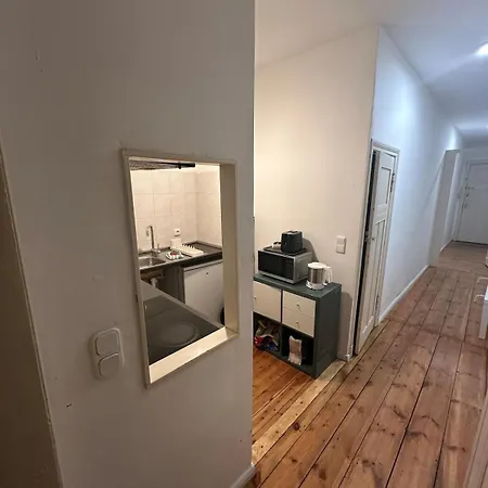 아파트 Typical Altbau In The Heart Of Wedding
