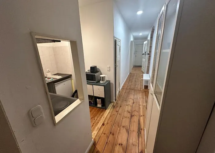 شقة Typical Altbau In The Heart Of Wedding برلين