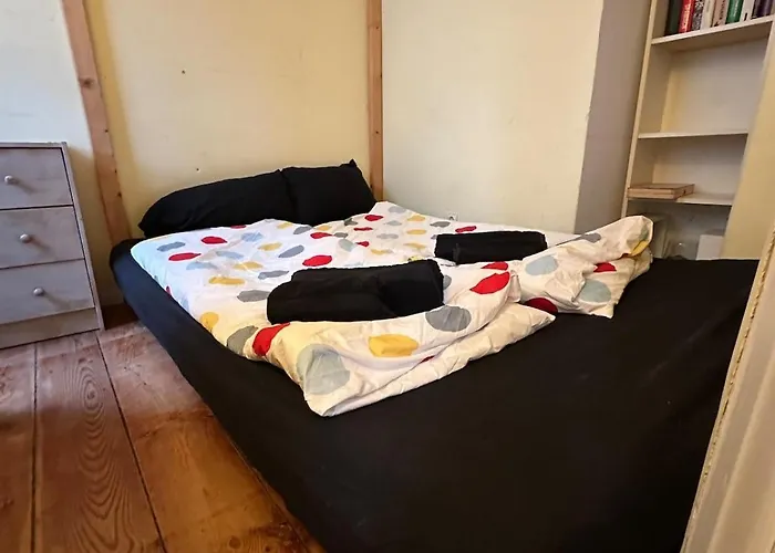 Typical Altbau In The Heart Of Wedding شقة *