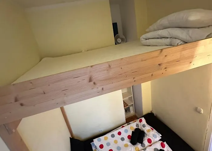 Typical Altbau In The Heart Of Wedding برلين